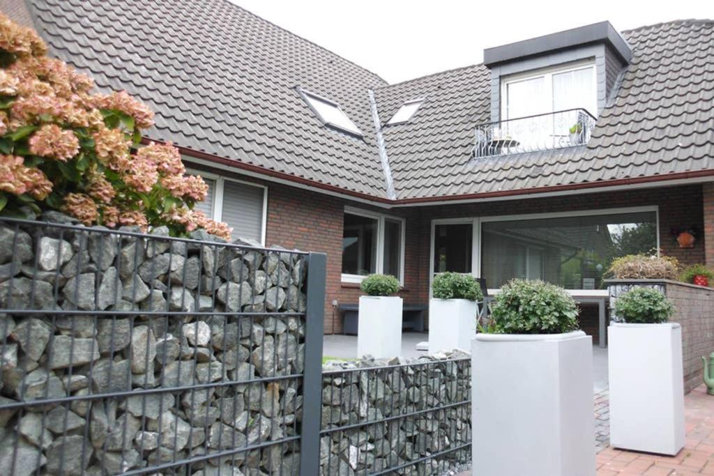 Wohlfuehlen In Gepflegter 70 Qm Oberwohnung Marienhafe Экстерьер фото